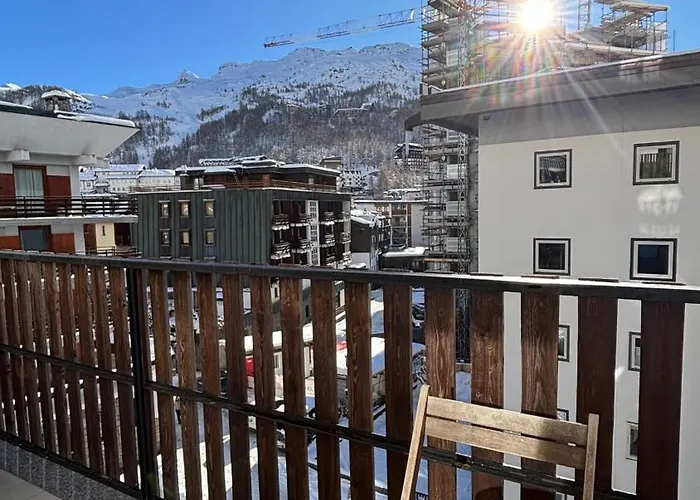 Trilocale Centro Cervinia ברויל-קרוויניה